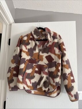 Cozy Sherpa Pullover Jacket in Cream, Brown & Rust -